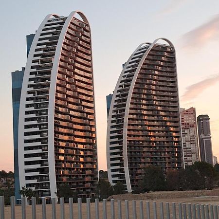 Romero Apartments-Sunset Waves-Benidorm Exterior foto